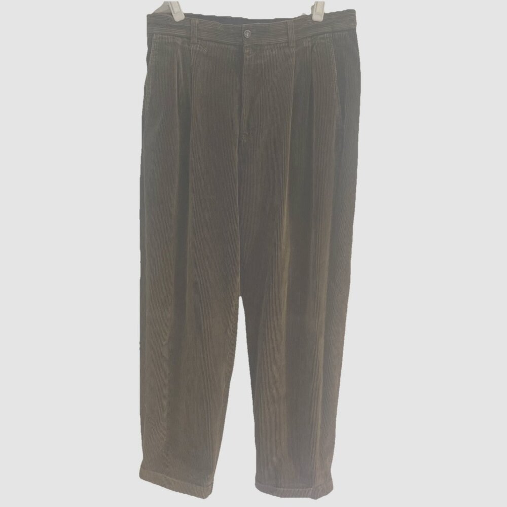 Vintage Claiborne Men's Brown Pleated Corduroy Pants Size 34x29 Cuffed Preppy
